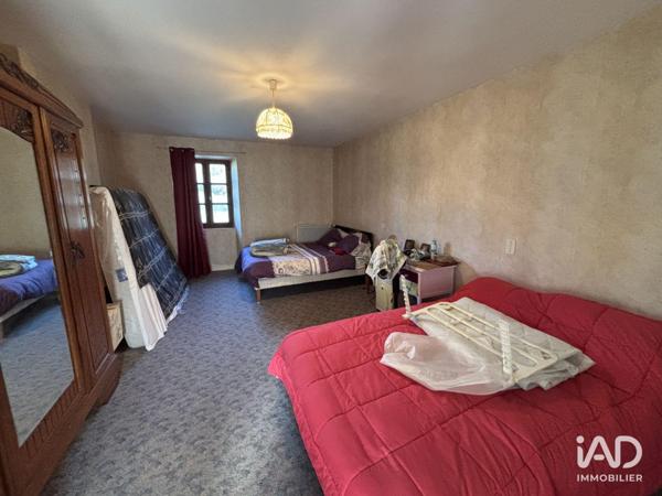 Maison à vendre 4 pièces 131 m² Abzac