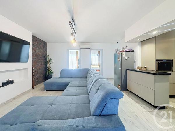 Maison à vendre  6 pièces - 176,70 m 2   GIGEAN  - 34