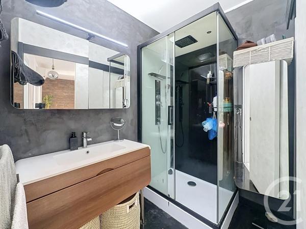 Maison à vendre  6 pièces - 176,70 m 2   GIGEAN  - 34