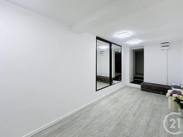 Maison à vendre  6 pièces - 176,70 m 2   GIGEAN  - 34