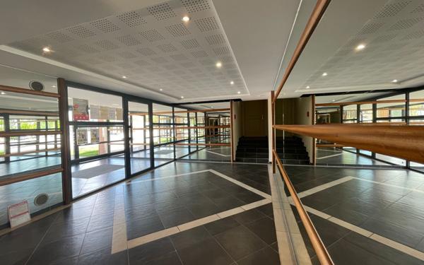 Appartement à vendre    4 pièces • 84 m2 Auzeville-Tolosane