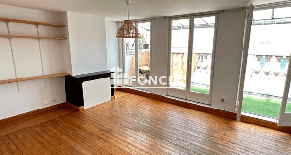 À vendre Appartement 3 pièces 62 m² - Rochefort 17300
