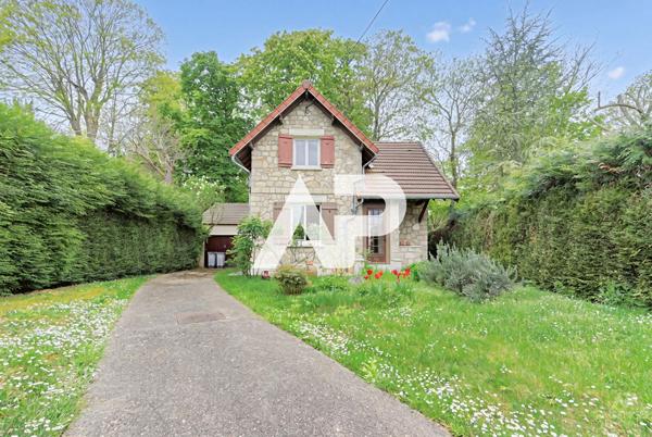 Maison Rueil Malmaison 4 pièce(s) 99 m2 €600 000 ** - Référence 19748