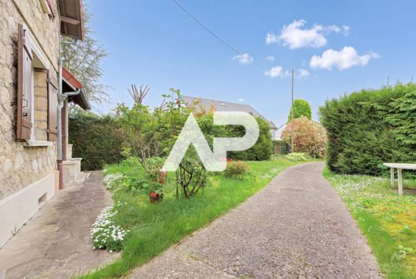 Maison Rueil Malmaison 4 pièce(s) 99 m2 €600 000 ** - Référence 19748