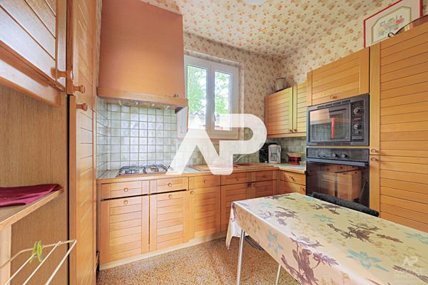 Maison Rueil Malmaison 4 pièce(s) 99 m2 €600 000 ** - Référence 19748