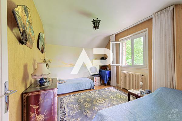 Maison Rueil Malmaison 4 pièce(s) 99 m2 €600 000 ** - Référence 19748