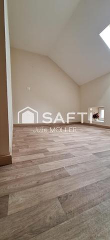 Havre de paix avec rivière et grange