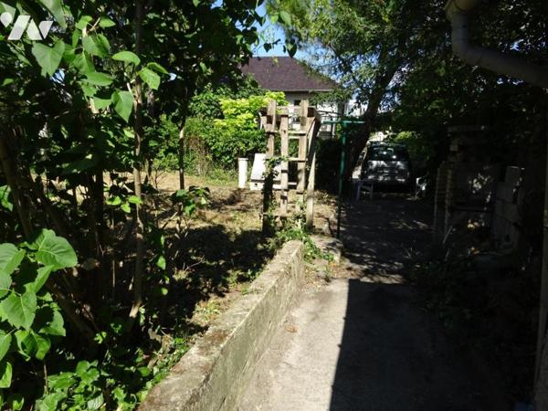 MAISON EN RUINE