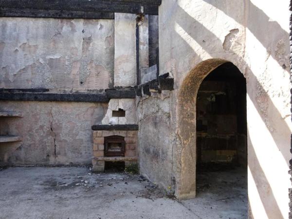 MAISON EN RUINE