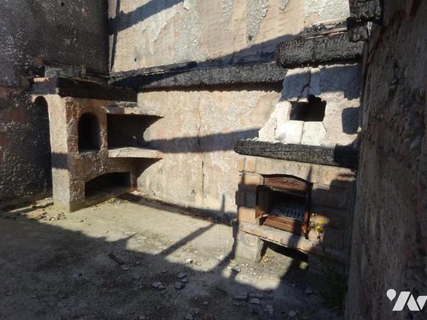 MAISON EN RUINE