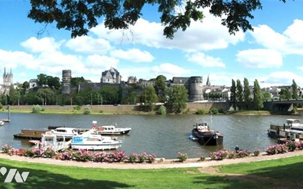 Quai de la Savatte - Vue Chateau - 2 pièces - Terrasse- Garage - Cave