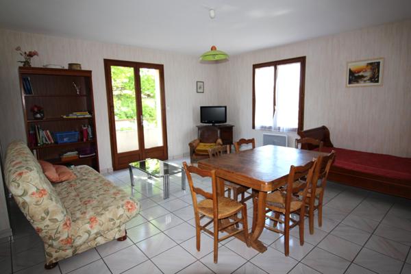 À 900 m de la plage de Vallières, maison 3 chambres