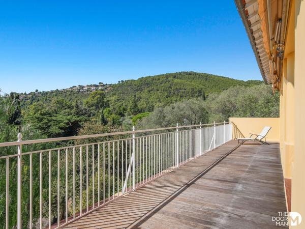 Propriété - À vendre - 388 m² - HYERES | The Door Man