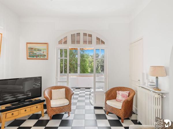 Propriété - À vendre - 388 m² - HYERES | The Door Man