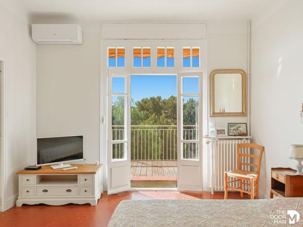 Propriété - À vendre - 388 m² - HYERES | The Door Man