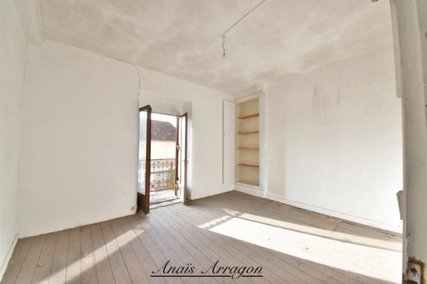 Immeuble à vendre FUMEL (47)