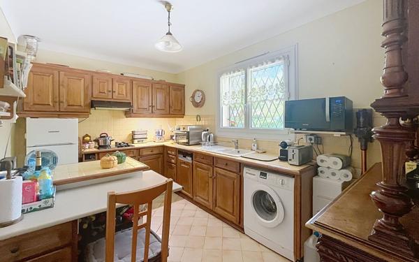 Maison à vendre    4 pièces • 111 m2 Roquefort-les-Pins