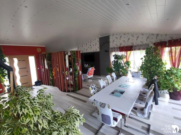 Maison - À vendre - 209 m² - PARTHENAY | The Door Man