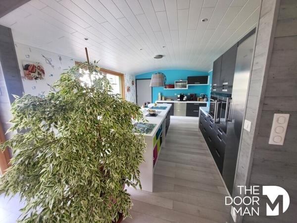 Maison - À vendre - 209 m² - PARTHENAY | The Door Man