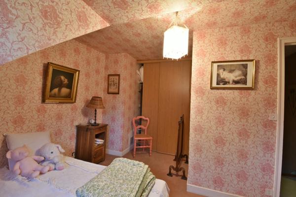 Maison 5 pièces, à deux pas de la Creuse
