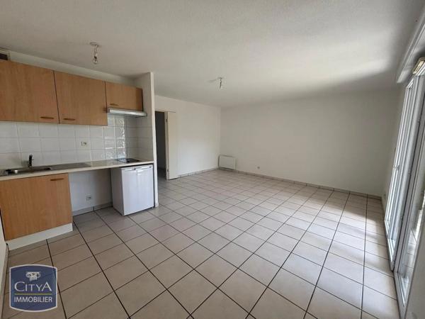 Appartement à louer 3 pièces 56.95m² Castres (81100)