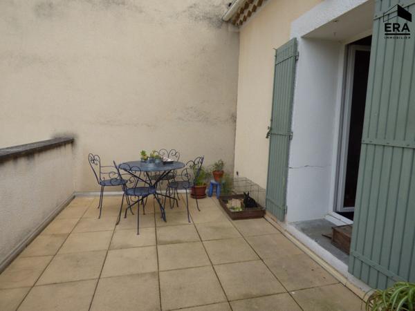 SAINT CANNAT - Appartement 3 pièces de 66 m² avec terrasse et parking