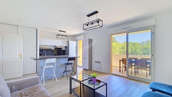 Grand T2 Martigues 47.54 m2 TERRASSE VUE DEGAGEE