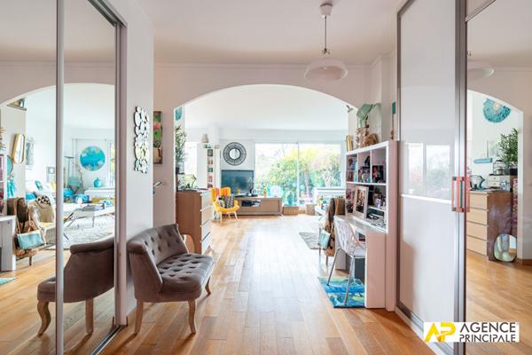 Appartement 5 pièce(s) 133 M² JARDIN €659 000 ** - Référence 4619