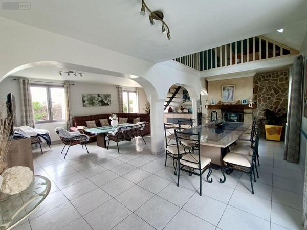 Maison à vendre à Bruz en Ille-et-Vilaine (35170), ref : 35129-6550