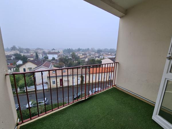 A louer T4bis 82.69 m2 Talence