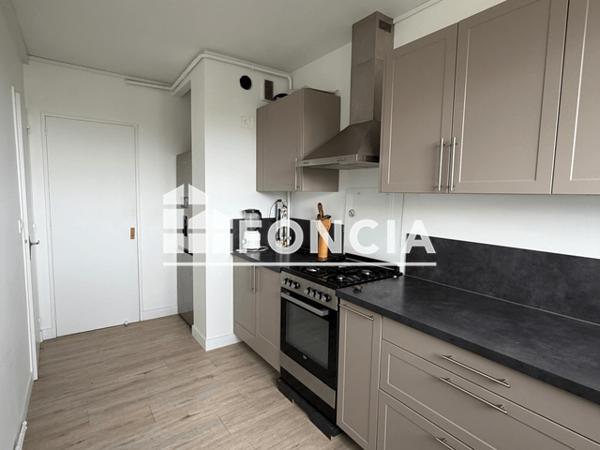Location Appartement meublé 3 pièces 75.82 m² - Caen 14000