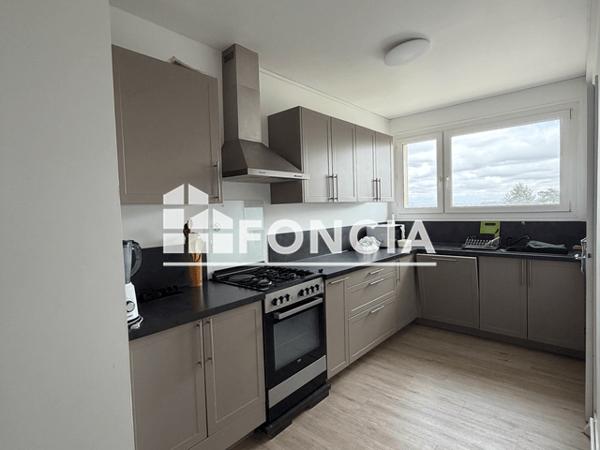 Location Appartement meublé 3 pièces 75.82 m² - Caen 14000