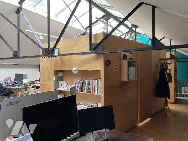 Loft 108m² avec garage et studio loué