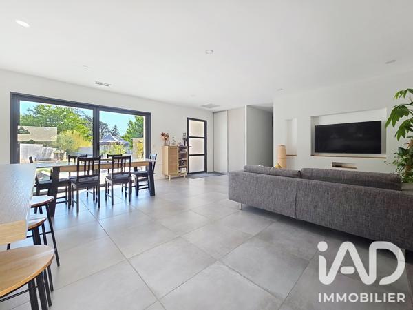 Maison à vendre 5 pièces 124 m² Bernis