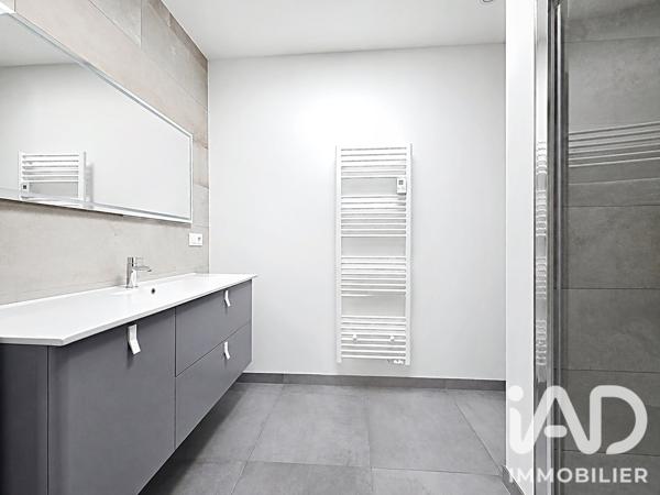 Maison à vendre 5 pièces 124 m² Bernis