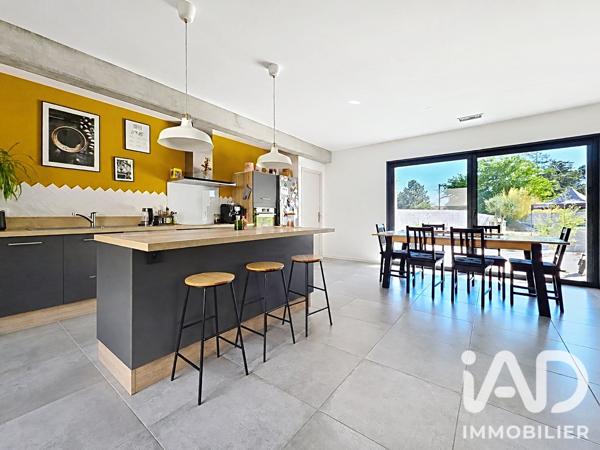 Maison à vendre 5 pièces 124 m² Bernis