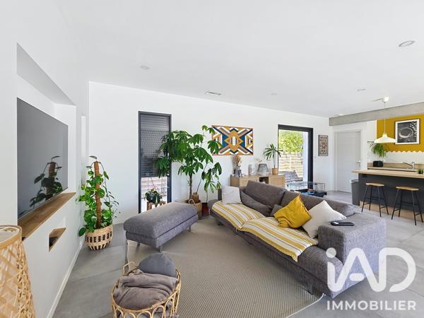 Maison à vendre 5 pièces 124 m² Bernis