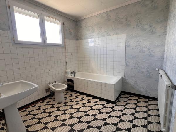 Maison familiale à fort potentiel à Saint-Cyr-en-Retz (Villeneuve-en-Retz), À seulement 15 km de la mer