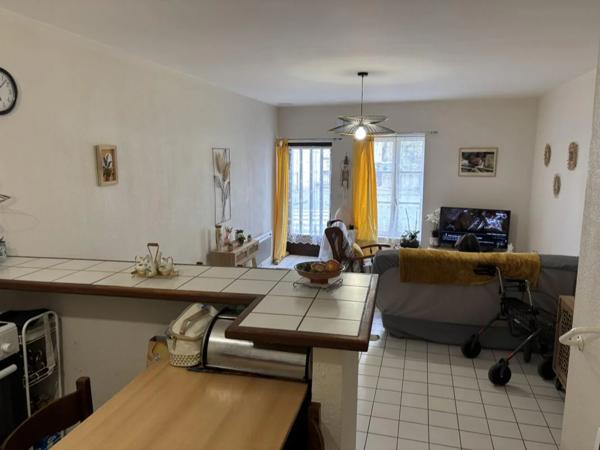 Immeuble à vendre à Alixan (26300)