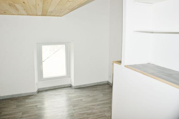 A LOUER - APPARTEMENT - T3 DUPLEX - Montélimar 26200