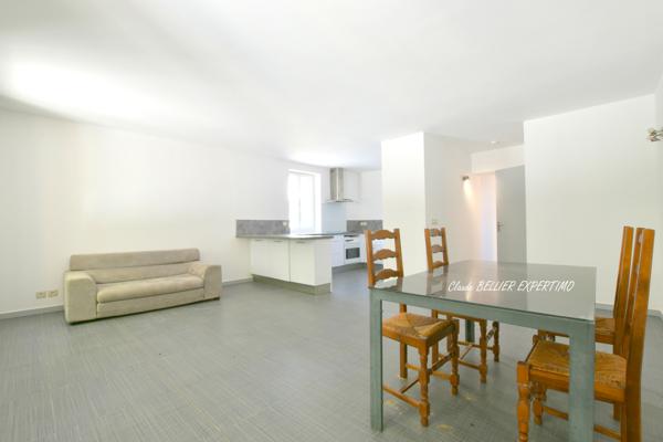 A VENDRE - T3 de 84m² - à MARSEILLE 8e / LAPIN BLANC / VIEILLE CHAPELLE Noté B au DPE