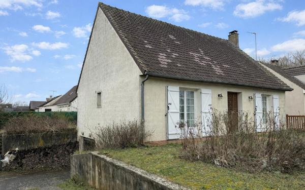 Maison à vendre    4 pièces • 83,58 m2 Jouy-le-Châtel