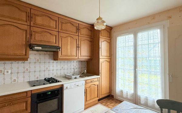 Maison à vendre    4 pièces • 83,58 m2 Jouy-le-Châtel