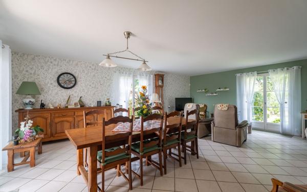 Maison à vendre    6 pièces •  Gujan-Mestras