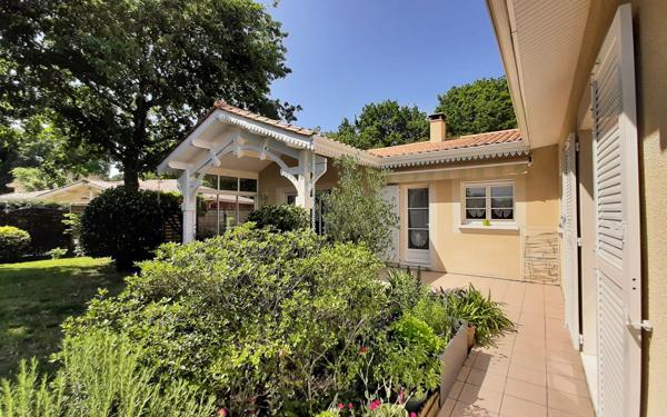 Maison à vendre    6 pièces •  Gujan-Mestras