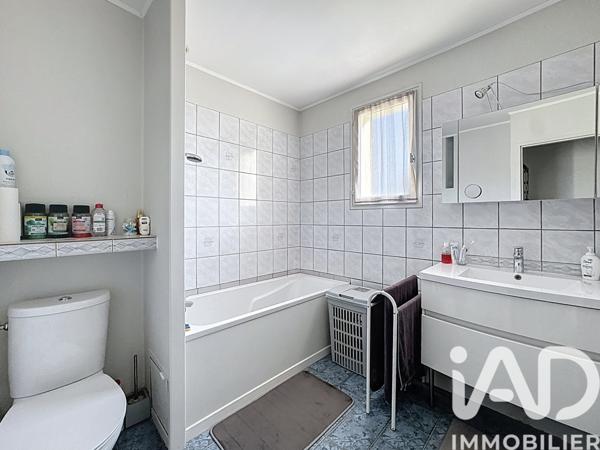 Maison à vendre 5 pièces 110 m² Vert-Saint-Denis