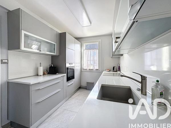 Maison à vendre 5 pièces 110 m² Vert-Saint-Denis