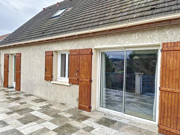 Maison à GUERVILLE, 78930 - 6 pièces 122m²