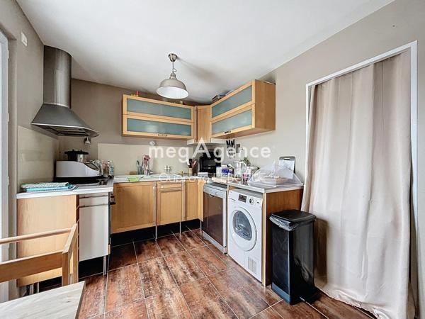 Maison à GUERVILLE, 78930 - 6 pièces 122m²