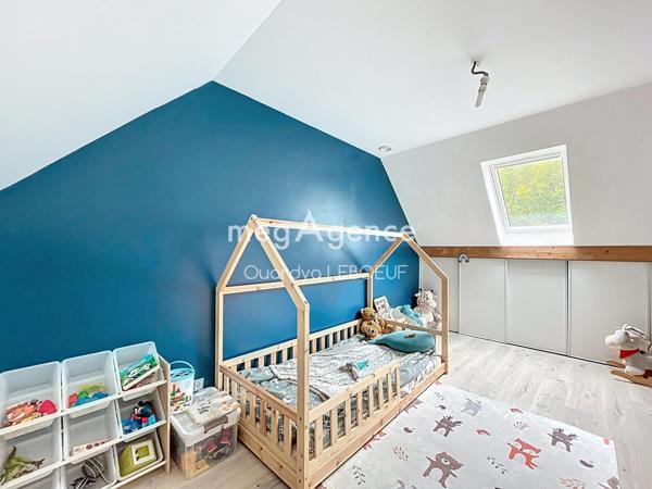 Maison à GUERVILLE, 78930 - 6 pièces 122m²